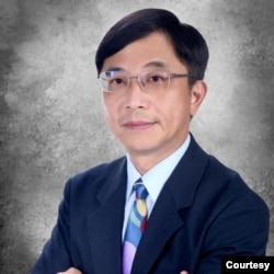 位於南台灣台南的成功大學電機系教授李忠憲