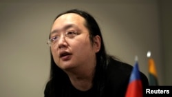 台灣數位發展部長唐鳳(Audrey Tang)在立陶宛首都維爾紐斯接受路透社採訪。(2023年1月13日)