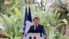 Shugaban Faransa Emmanuel Macron a lokacin da yake jawabi wa ‘yan Faransa mazauna Libreveille a gidan jakadan Faransa Maris 2, 2023.