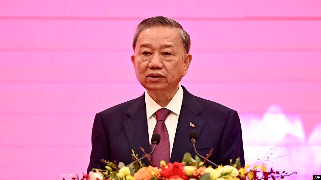2024年8月3日，越南共產黨總書記兼國家主席蘇林在河內國家會議中心舉行的記者會上。 (法新社照片)