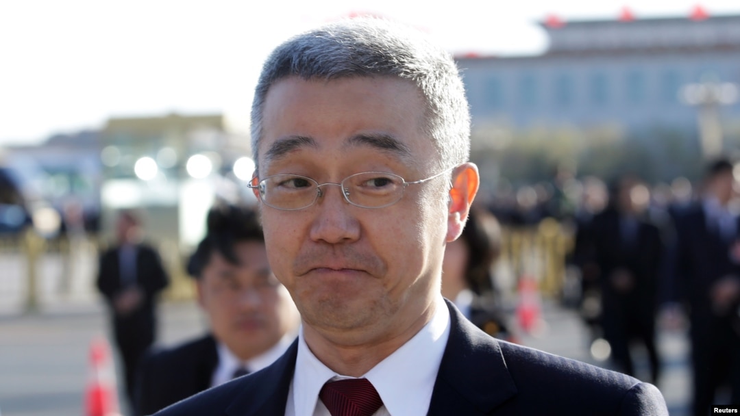 中共前領導人胡錦濤之子、時任浙江麗水市委書記胡海峰前往北京人大會堂出席全國人大會議閉幕式。（2019年3月15日）