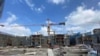 上海市崇明区长兴岛上处于停建状态的泰禾大城小院工地。（上海大城小院业主提供图片）