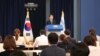 박수현 청와대 대변인이 24일 청와대 춘추관 대브리핑실에서 공석인 청와대 특별감찰관 후보자의 국회 추천요청과 국가안보실 1·2차장 인사를 발표하고 있다. 