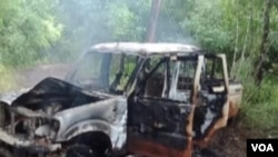Nesta imagem de arquivo, viatura vandalizada por insurgentes em Cabo Delgado.