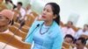 အမျိုးသမီးရေး စွမ်းဆောင်သူ မွန်ပြည်နယ် လွှတ်တော်ကိုယ်စားလှယ် မခိုင်ခိုင်လဲ့ 