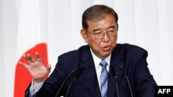 資料照片：日本首相石破茂在東京自民黨總部舉行記者會。(2024年10月28日)