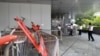 香港示威者同意拆除阻塞政總部分路障