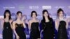 南韓女子團體 (G) I-DLE 抵達日本大阪參加MAMA頒獎典禮的紅毯。(美聯社：2024年11月23日)
