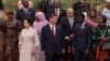 2024年9月4日中國國家主席習近平和夫人彭麗媛在北京與非洲國家領導人合影。