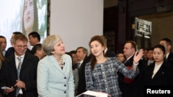 英國首相特蕾莎梅2018年1月31日訪問武漢大學（路透社）