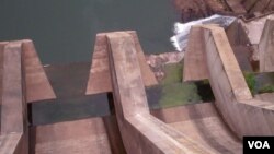 Barragem de Lomaum a meio gás