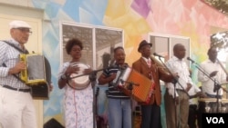 Grupo "Novatos da Ilha de Luanda"