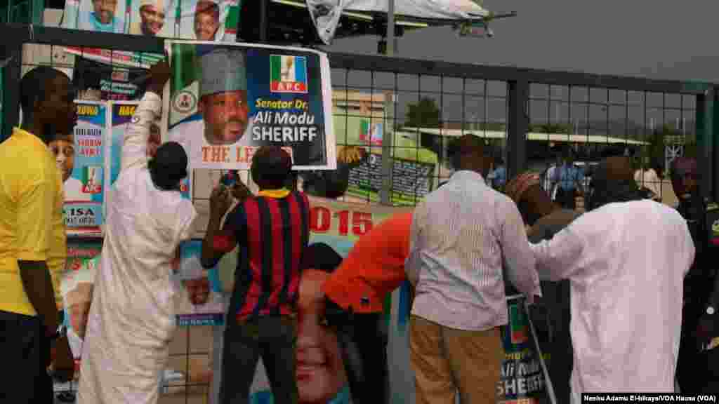 Wakilan APC sun isa Abuja domin zaben sabin shuwagabanin a ranakun Juma’a da Asabar.