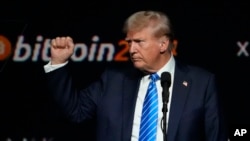 特朗普在田納西州納許維爾舉行的比特幣2024大會上發表演說。 (2024年7月27日)