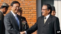 資料照：尼泊爾總理普拉昌達接見到訪的時任中國外長楊潔篪。（2008年12月3日）

