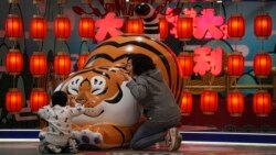 中國春節假期消費遠不及疫情前 預示經濟會更糟？