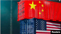 貨櫃箱上的美中國旗 。